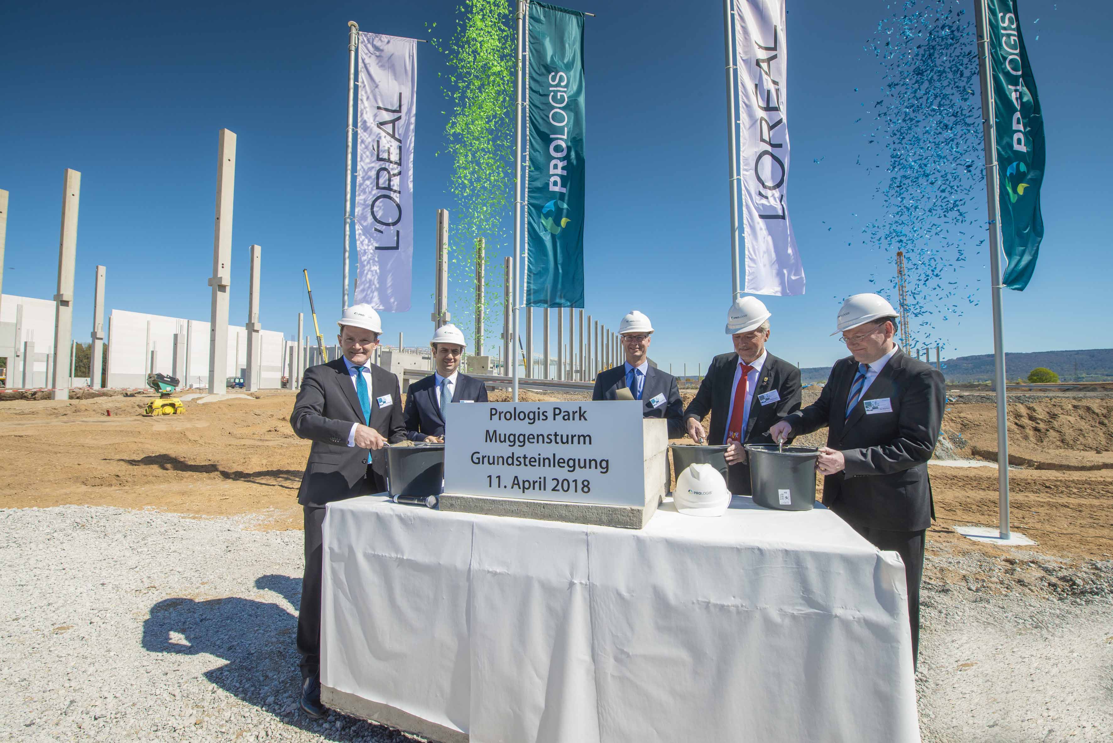 Cornerstone ceremony for new facility for L’Oréal in Muggensturm